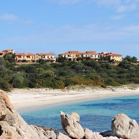 Appartamenti Spiaggia Bianca Golfo Aranci Exterior foto